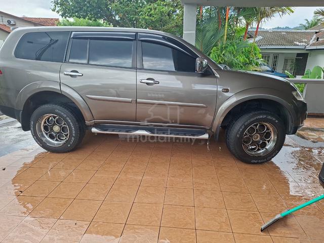 2011 Mitsubishi PAJERO 2.5 SPORT VGT KH4WGYPZR (A) - 3