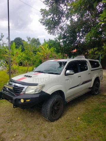 2016 Toyota HILUX 2.5 G TRD SPORTIVO MY14 KUN25R - 5