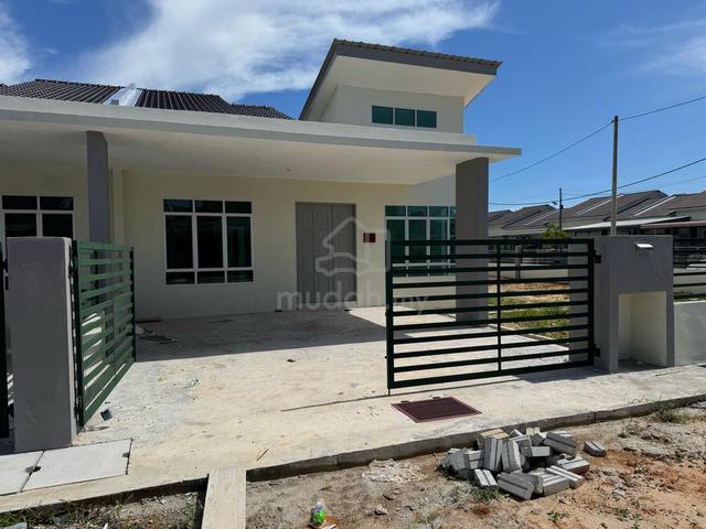 NO DEPOSIT BOOKING 1K FREEHOLD EXTRA LAND SEMI-Detached Single Storey 2