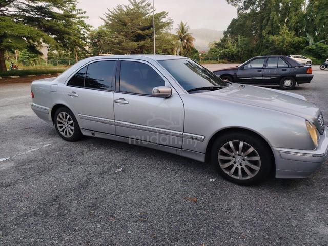 2000 Mercedes Benz E200 K ELEGANCE (CKD) 2.0 (A) - 3