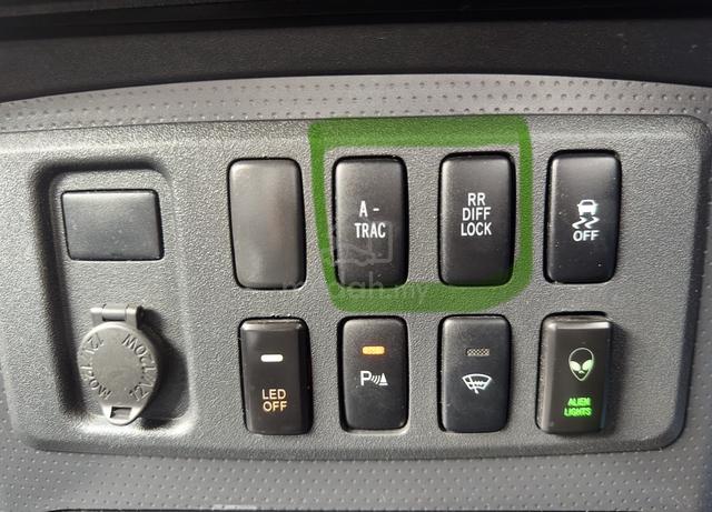 2012 Toyota FJ CRUISER 4.0 FJ CRUISER 40 (A) - 4