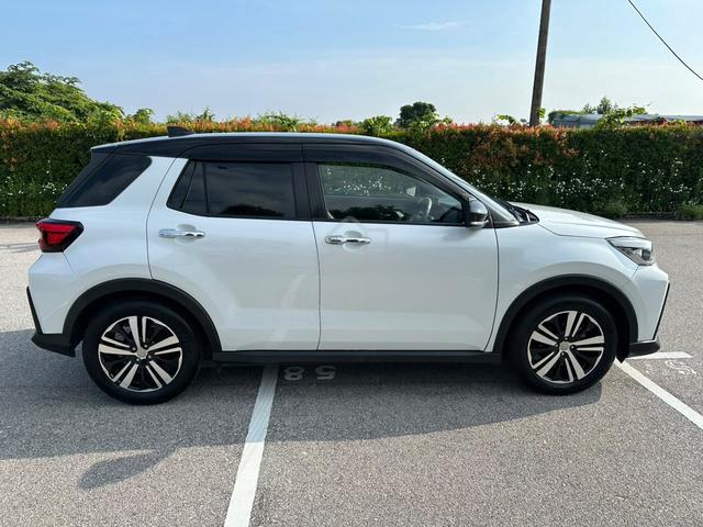 2022 Perodua ATIVA 1.0 AV (A) - 4