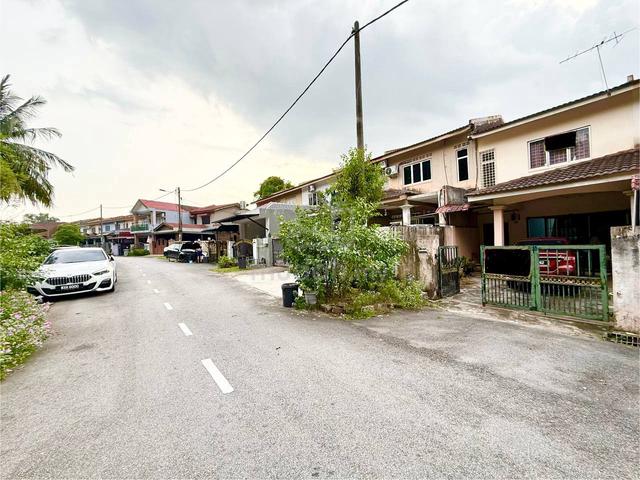 For Sale‼️Double Storey Bdr Rinching Seksyen 4, Semenyih🔥‼️ Bwh 300k‼ 1