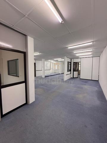 JALAN PAHANG , 1st floor office lot for rent -- bu 1500sf 1