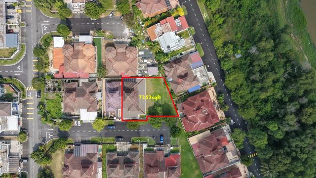 [RENOVATED SEMI D 7252sqft] Taman Lautan Samudera Puncak Alam 1