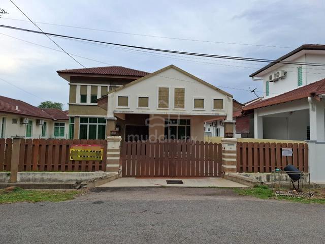 1 storey bungalow Taman Krubong Perdana 1