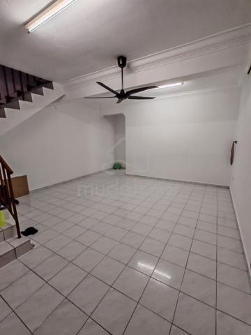 2 Storey Low Cost Jalan PI Taman Pulai Indah Partial Furnished Tuas 1