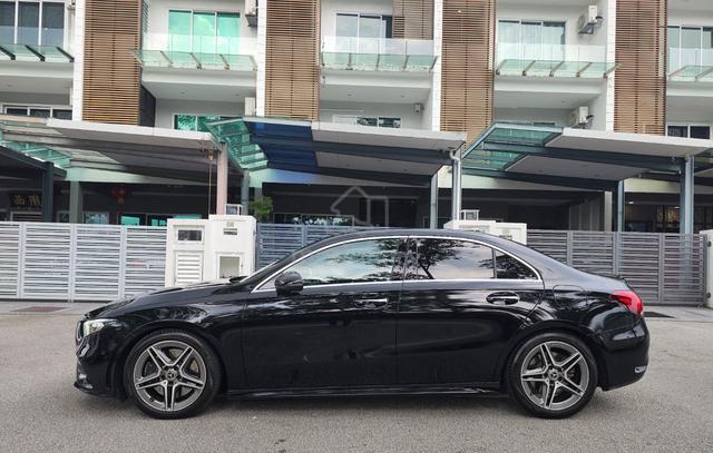 2020 reg 23 Mercedes Benz A250 2.0 AMG LINE (A) - 5