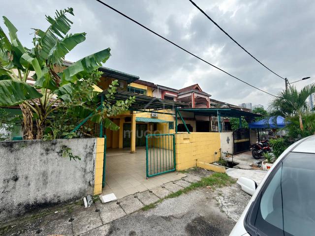 Double Storey Terrace Taman Desaria, Petaling Jaya AF 1