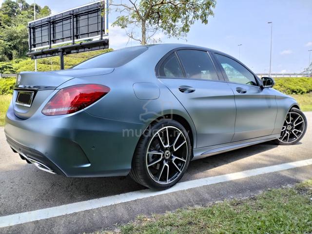 Mercedes Benz C300 2.0 AMG NonAirmatic Full Loaded - 3