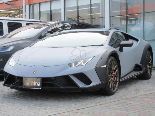 2024 Lamborghini Huracan Sterrato (Recon) - 1