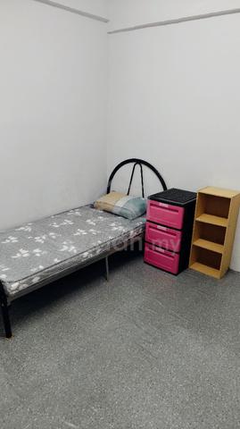 Bilik lelaki ( no sharing) desa mentari petaling jaya 1