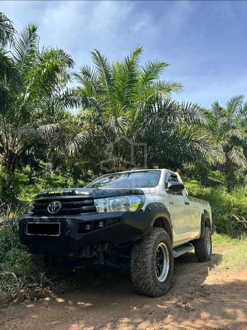2020 Toyota HILUX 2.4 MT (M) REVO - 1