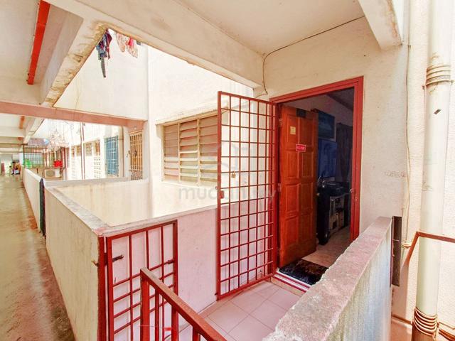 Bandar Bukit Tinggi 2 Apartment 1