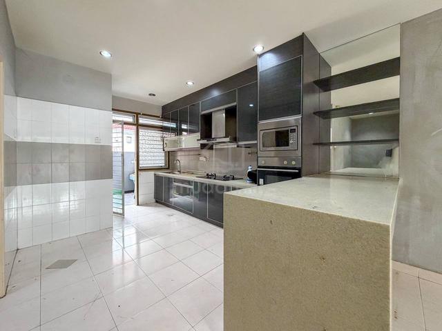 FACING OPEN & RENOVATED💥22x75💥 Bandar Parkland Klang, 2 Storey 1