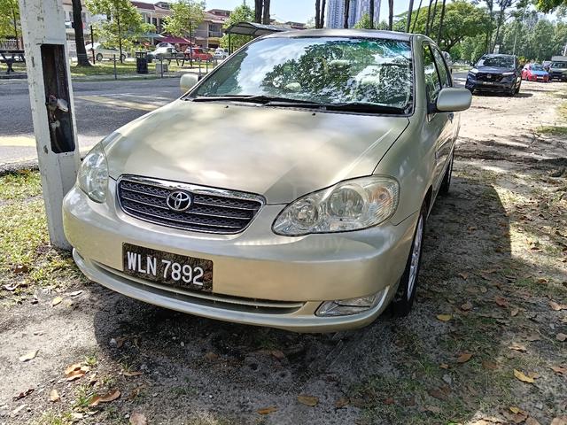Toyota Corolla Altis 1.8 (G) - 1