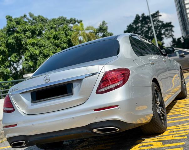 SUNROOF💥2020 Mercedes Benz E350 AMG LINE 2.0L - 2