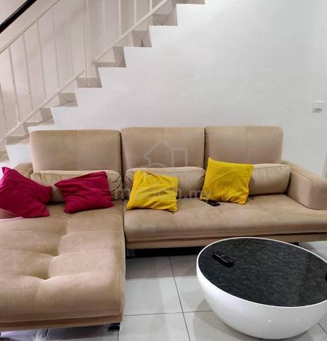Teres 2 Tingkat Jalan Lili Bestari Perdana SEMI FURNISHED LOW DEPOSIT 3