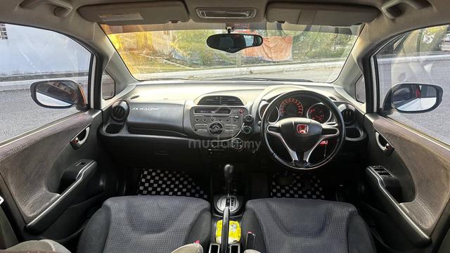 2009 Honda JAZZ 1.5 V (A) - 4