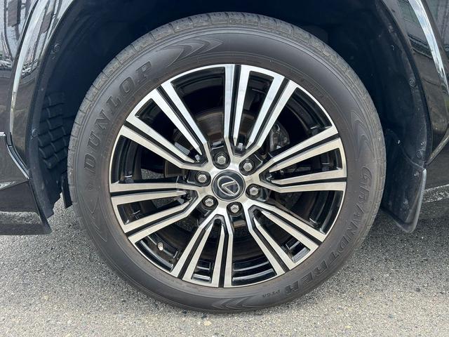 2023 Lexus LX600 with Modellista Bodykit 7 Seater - 5