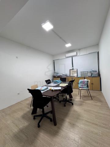 3rd Floor Prima Tanjung 500sqft Office Strategic Location 1