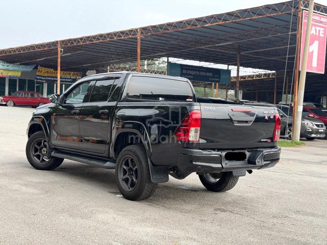 2021 Toyota HILUX 2.4 E - 3