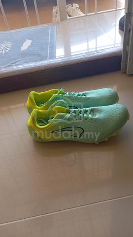 Kronos spike shoes  - photo 3 of 5