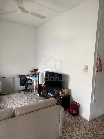 1-Storey Terrace/Taman Lip Sin/Bayan Lepas/1000sf/Partial Furnished 1