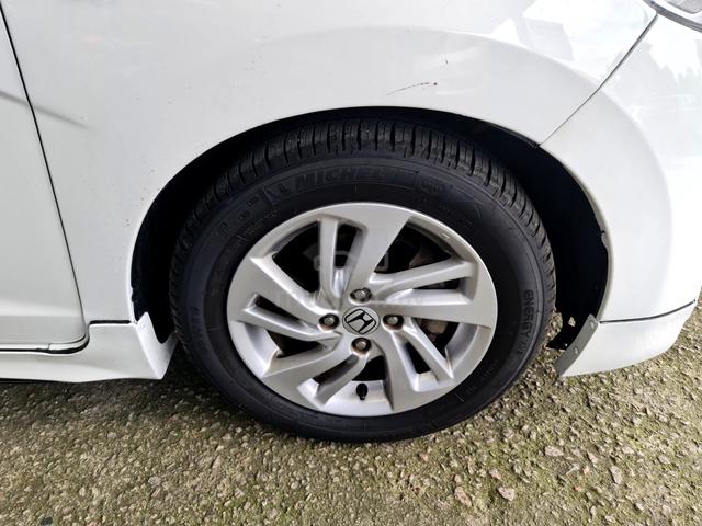 2016 Honda JAZZ 1.5 E (A) - 5