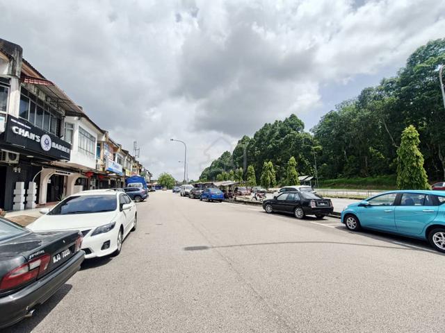 Taman Desa Skudai Double Storey End lot Shop Full loan Universiti 1