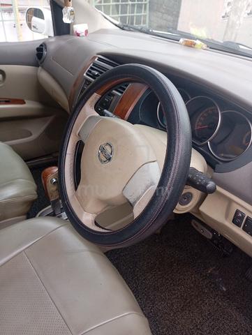2008 Nissan GRAND LIVINA 1.8 IMPUL (A) - 4