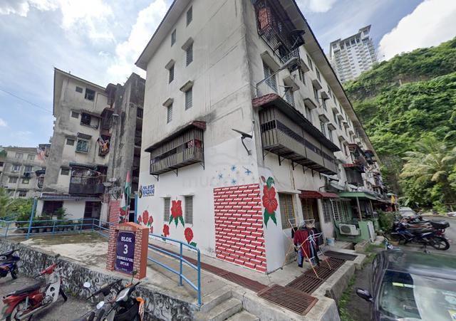 Pangsapuri Intan (Ampang) 1