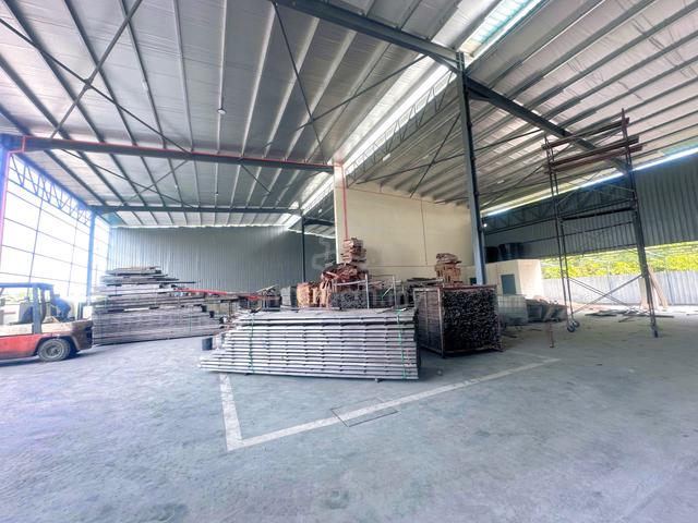 Freehold Factory Warehouse at Bukit Rambai Tanjung Minyak for rent 1