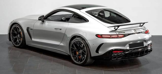 2024 MB GT63 V8 Bi-Turbo AMG Coupe (Aero Bodykit) - 3