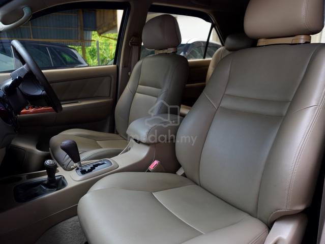 2010 Toyota FORTUNER 2.7 V FACELIFT (A) - 5