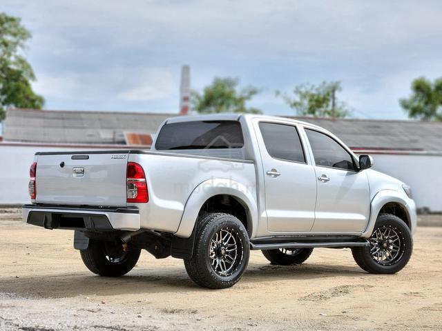 2015 Toyota HILUX 2.5 G VNT (A) 3 TAHUN WARRANTY - 4