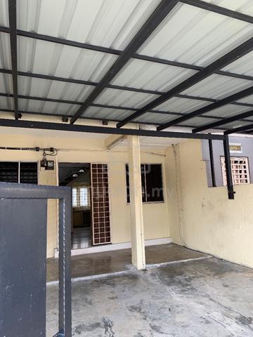 A small cozy dream house to own, cheapest in Subang Jaya 1