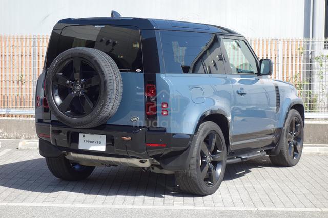 2023 Land Rover DEFENDER 2.0 90 P300 HSE (A) - 4