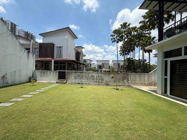 Sunway Rydgeway|bungalow|fully furnish|4carpark|easy access 1