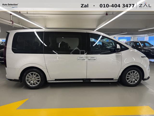 2024 Hyundai STARIA 2.2 PLUS Low Mileage Demo Car - 3