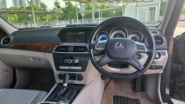 2011 Mercedes Benz C-CLASS 1.8 200 CGI - W204 - 4