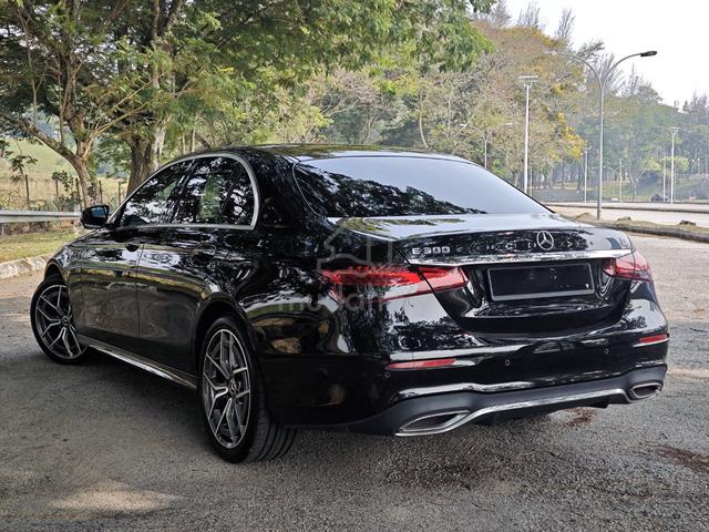 Mercedes Benz E300 2.0 AMG LOW MILEAGE 24K KM - 2