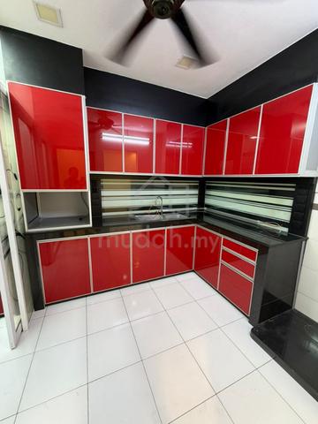 Setia indah 10 G& G 3 Bed & 3 Bath Partial Kitchen cabinet For Rent 1