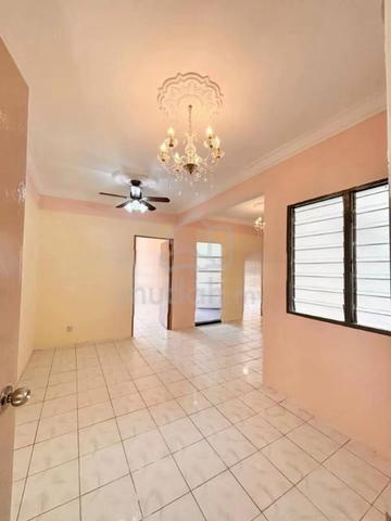 Palma Apartment (Bandar Country Homes) 1
