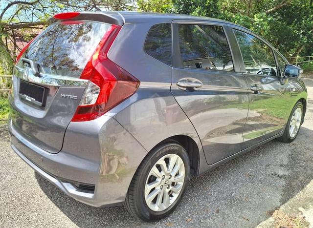 Honda Jazz1.5 (A) Fulloan Blacklist Retired Lady - 2