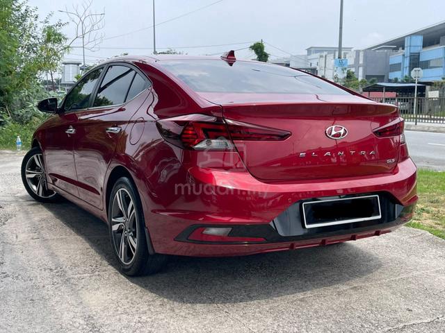 Hyundai ELANTRA 2.0 K/LESS R/CAM F/SVC RECDyr19/20 - 3