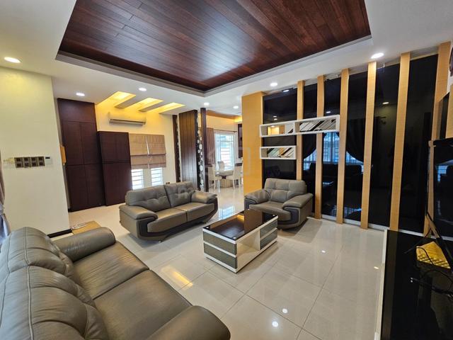 Taman Hilltop Perdana 2.5 Storey Semi-Detached | Luyang | Hilltop 1