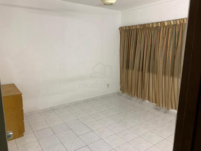 Pangsapuri Seri Nilam (Ampang) 1