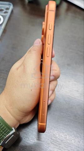 iPhone 17 Pro Max 512GB, Like New - photo 6 of 6