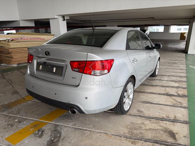 Naza Kia FORTE 2.0 SX ENHANCED 6SPEED Paddleshift - 4